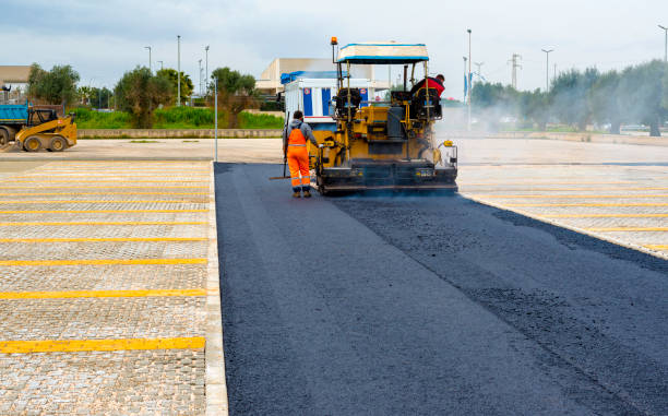 Best Concrete driveway pavers in Hamlin, WV